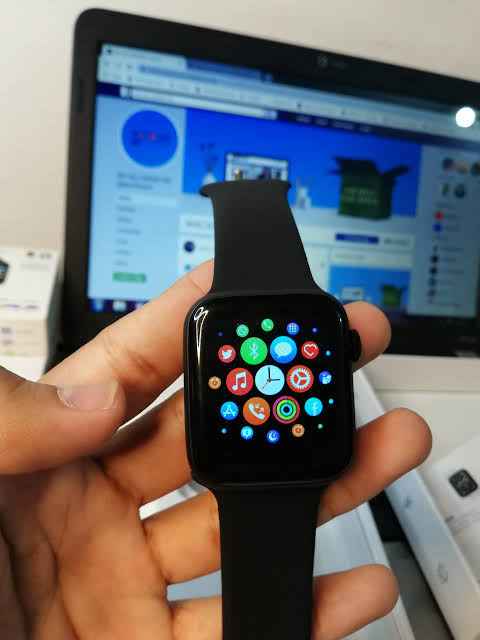 Smart Watch T500 Smart Watch T500 Smart Watch