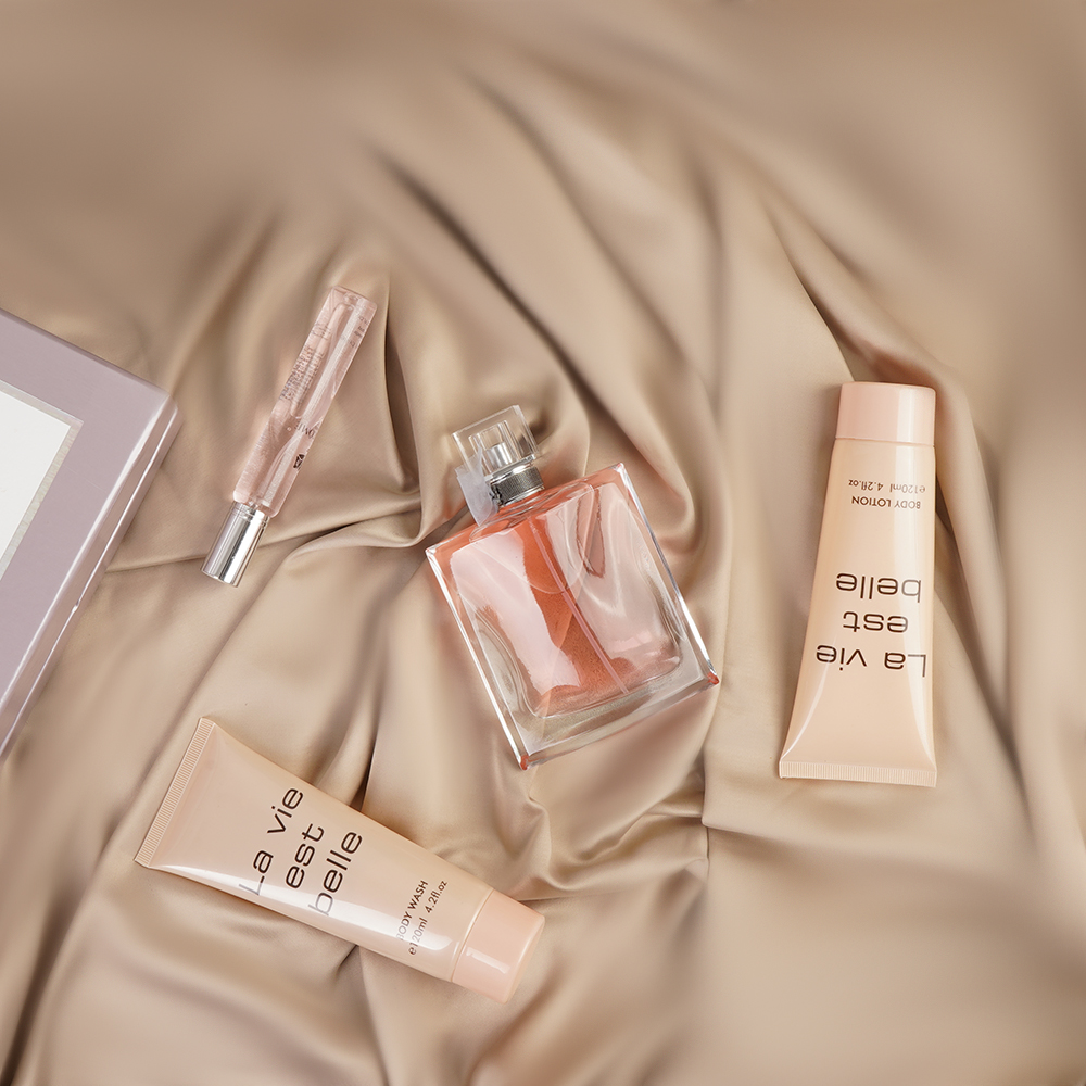 Box Group Lancom Lavi Abella – Lancome la vie est belle collection Box Group Lancom Lavi Abella – Lancome la vie est belle collection Perfumes | Fragrances Box Group Lancom Lavi Abella – Lancome la vie est belle collection Box Group Lancom Lavi Abella – Lancome la vie est belle collection Perfumes | Fragrances